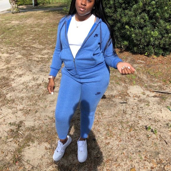 nike pantsuit nike pantsuit